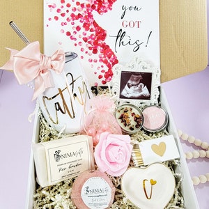 Pregnancy Gift Basket, New Mom Gift Box, Gifts for Expecting New Moms, Postpartum Care Package, Baby Shower Gift, Pregnancy Gifts - MTBGB002