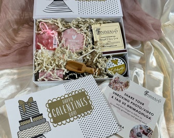 Galentines Gift Box for Your Best Friend, Spa Gift Set Pamper Gift Box for Her on Valentines Day, Valentines Gifts - BDS05