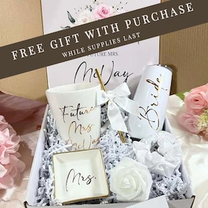 Personalized Engagement Gift Box-Bride to Be Gift Box, Bridal Shower Gift, Miss to Mrs Box, Engagement Gifts for Her, Gifts for Bride BGB005