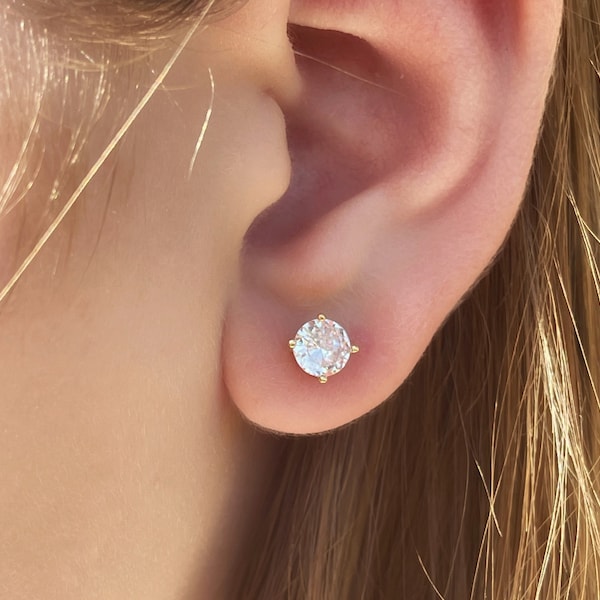 Diamond gold studs, Lab created diamond, 14k gold plated, April birthstone earrings, 1.7ct simulated diamond, perlina studs h