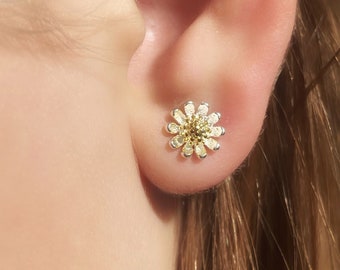 Daisy Stud Earrings, Flower Silver Earrings, Sterling Silver, Dainty Camomile Studs, Valentines Day Gift