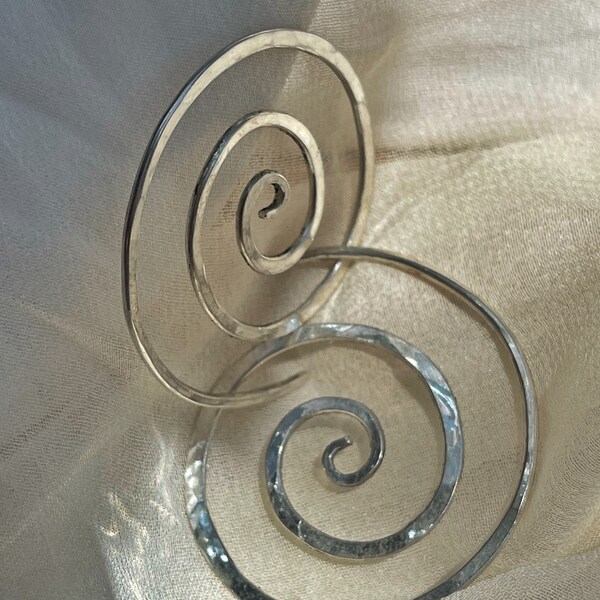 Spiral threader hoops 16 gauge, Sturdy hoop earrings, Spiral ear plugs, Metalsmith hammered hoops from sterling silver