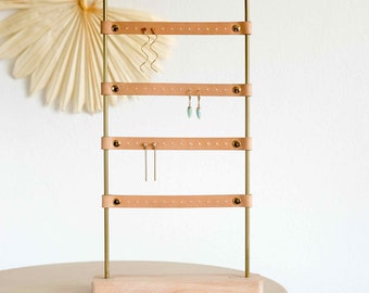 Wooden and leather earring holder | Osa 4