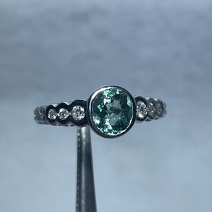 Paraiba Turmalin und Diamant Ring 14kt Weißgold AGL zertifiziert
