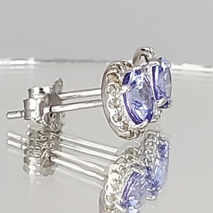 Tanzanite Stud Earring 5mm round