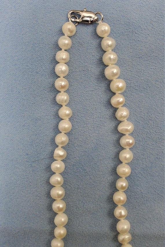 Natural Pearl Necklace With Lobster Clasp Knotted 18 Inch FWP 7.50