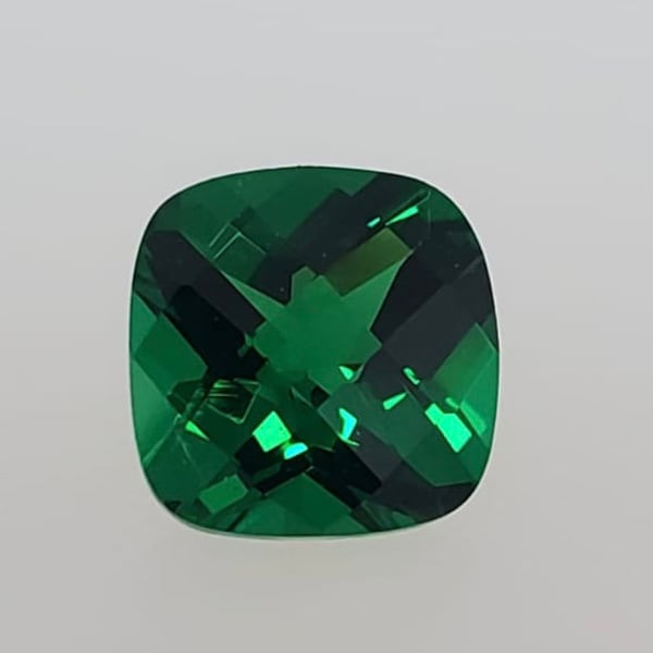 Simulated Emerald Gemstone Cushion Checkerboard (Assorted Sizes)