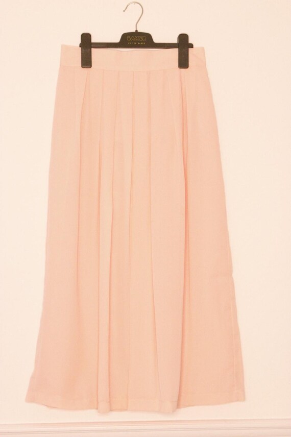 Gorgeous Vintage 80's peach skirt