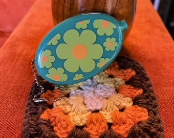 Retro Coin Purse | Vintage Inspired | Rubber Coin Purse | 70's | 60's | Floral Coin Purse