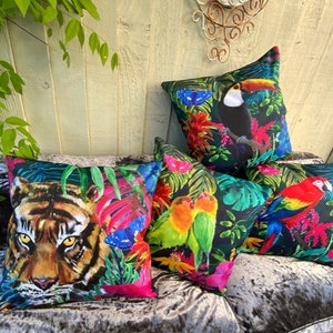 Tropical print cheap cushion covers