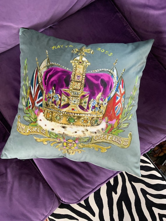 King and queen 2025 crown pillow cases