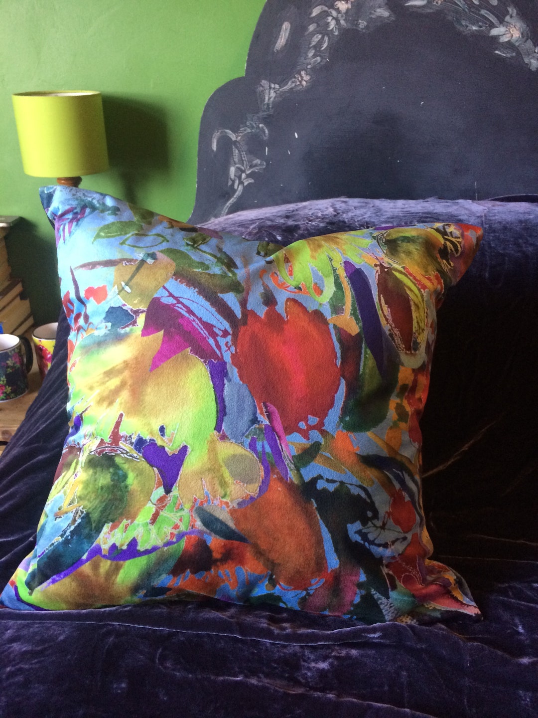 Modern Abstract Cushion Cover Velvet Blue, Wow Modern Living Room Elle