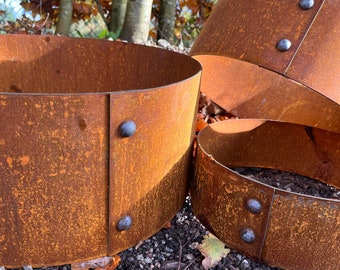 Riveted Corten Steel Ring Planters