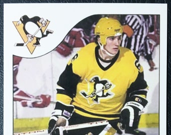 Lot Detail - 1985-86 O-Pee-Chee #9 Mario Lemieux Signed Rookie Card