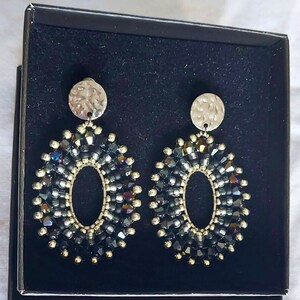 Earrings Oval Sparkles in Grey image 3