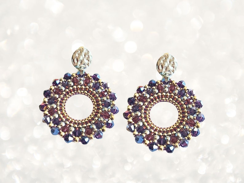 Earrings Round Sparkles in Silver/Purple image 1