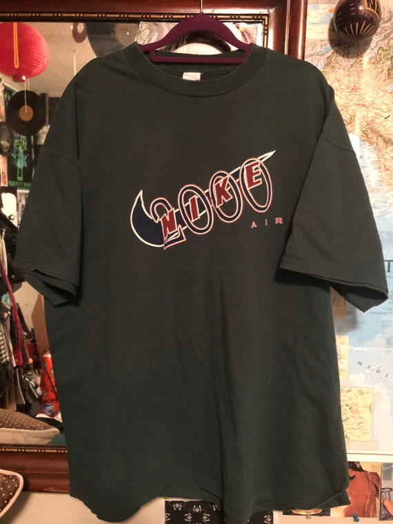 dark green nike shirt