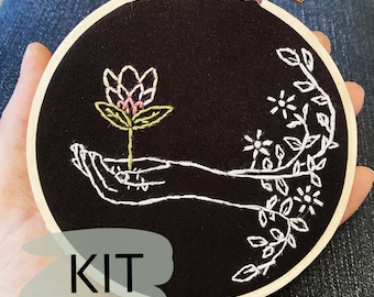 DIY Embroidery Kit / Healing Hands Modern Embroidery Kit / Hand Embroidery Kit for Beginners / Flower embroidery art/ Hand Embroidery Kit