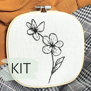 Beginner Hand Embroidery Flower Kit / Embroidery Starter Kit / Hand Embroidery Kit DIY /Embroidery hoop art/ Flower Embroidery Art
