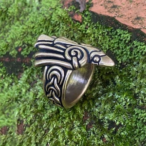Odin&#39;s Raven Ring - Bronze or Silver