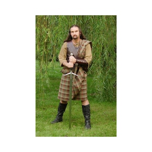Braveheart Ancient Kilt - Made by The Celtic Croft in the USA from Tartan Made by the Weaver in Scotland that Made the Tartan for the Movie