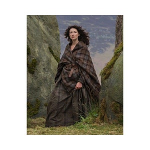 OUTLANDER Earasaid in Authentic Premium Wool Officially Licensed Tartan