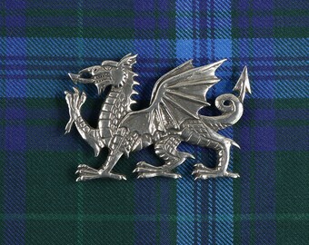 Broche de peltre con diseño de dragón galés a cuadros - Fabricado en el Reino Unido