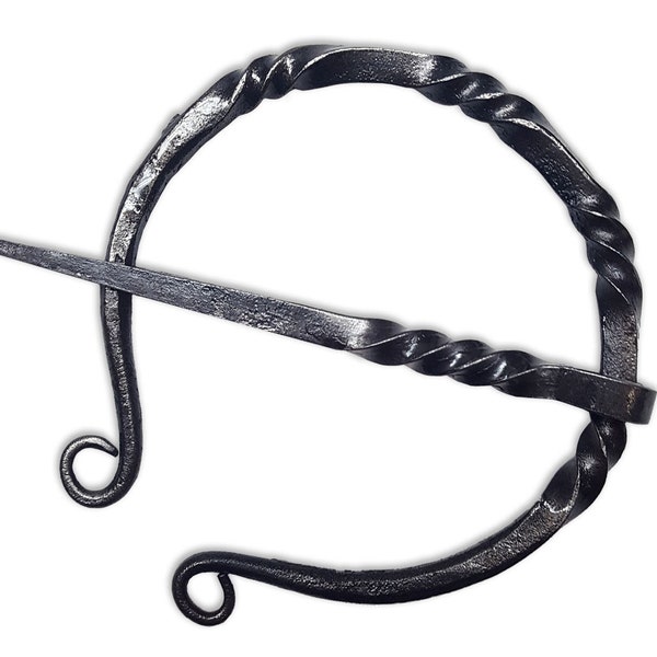 Penannular Brooch - Classic Wrought Iron - Outlander Inspired