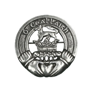 O&#39;Kelly (O&#39;Ceallaigh) Irish Family Crest Cap Badge/Brooch - Made in Scotland