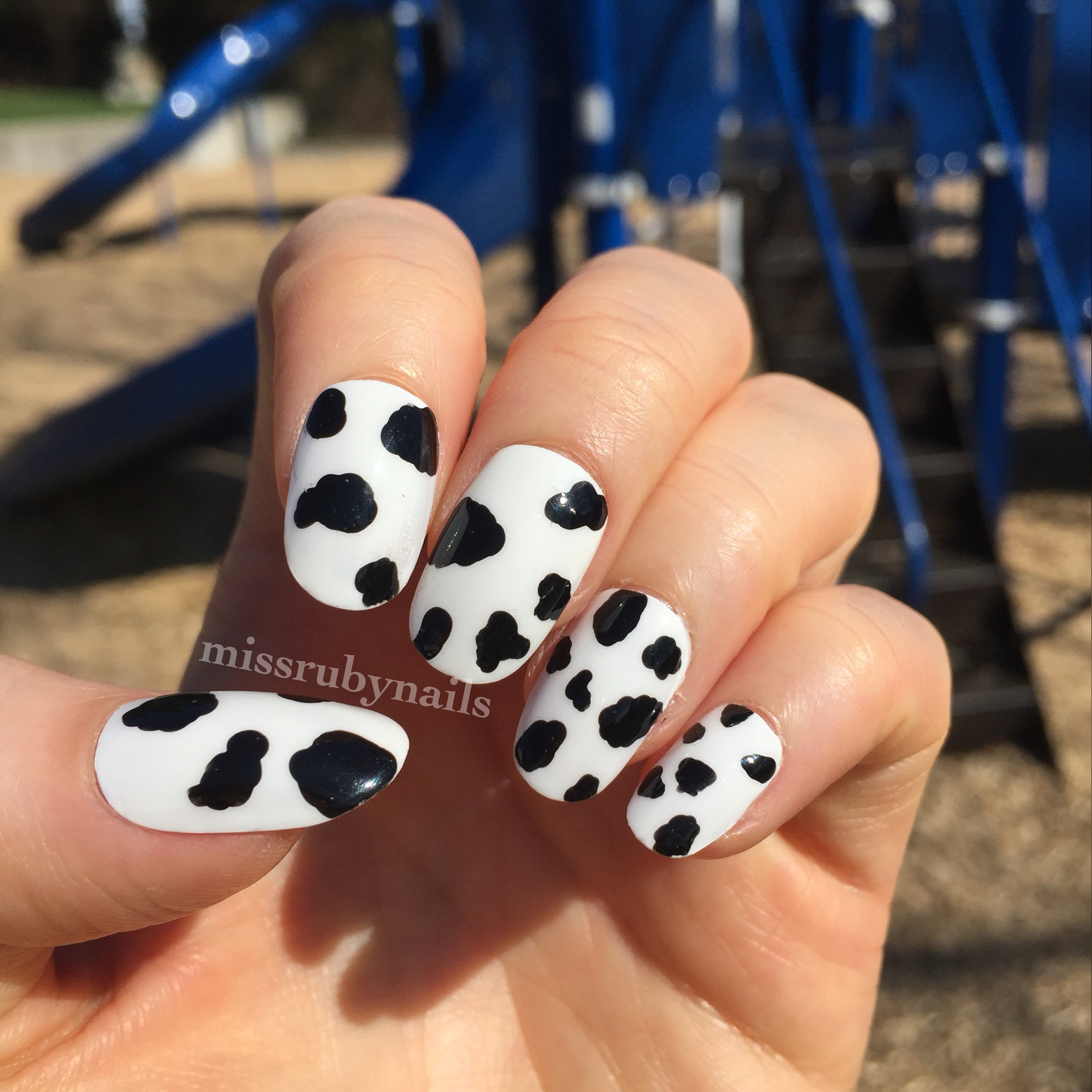 COW PRINT Luxury Nails Glue on Nails Fake Nails-acrylic Nails Nail Art Nails  - Etsy