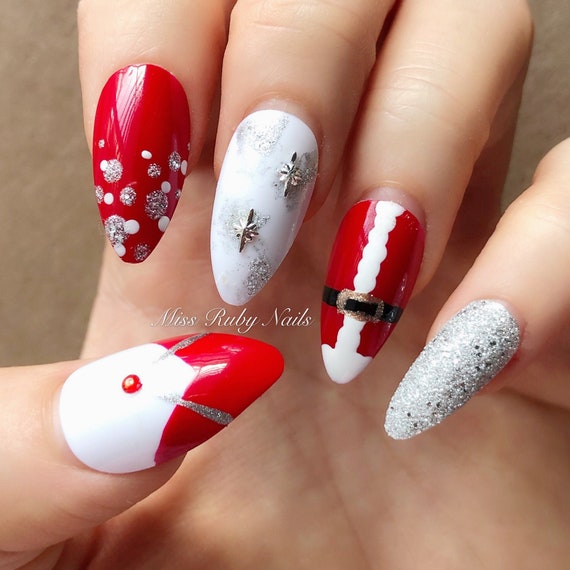 Christmas Cute Hand-painted Red Green Short Round Fake Nails Detachable  Full Cover Finished False Nails Press on Nails with Glue - AliExpress