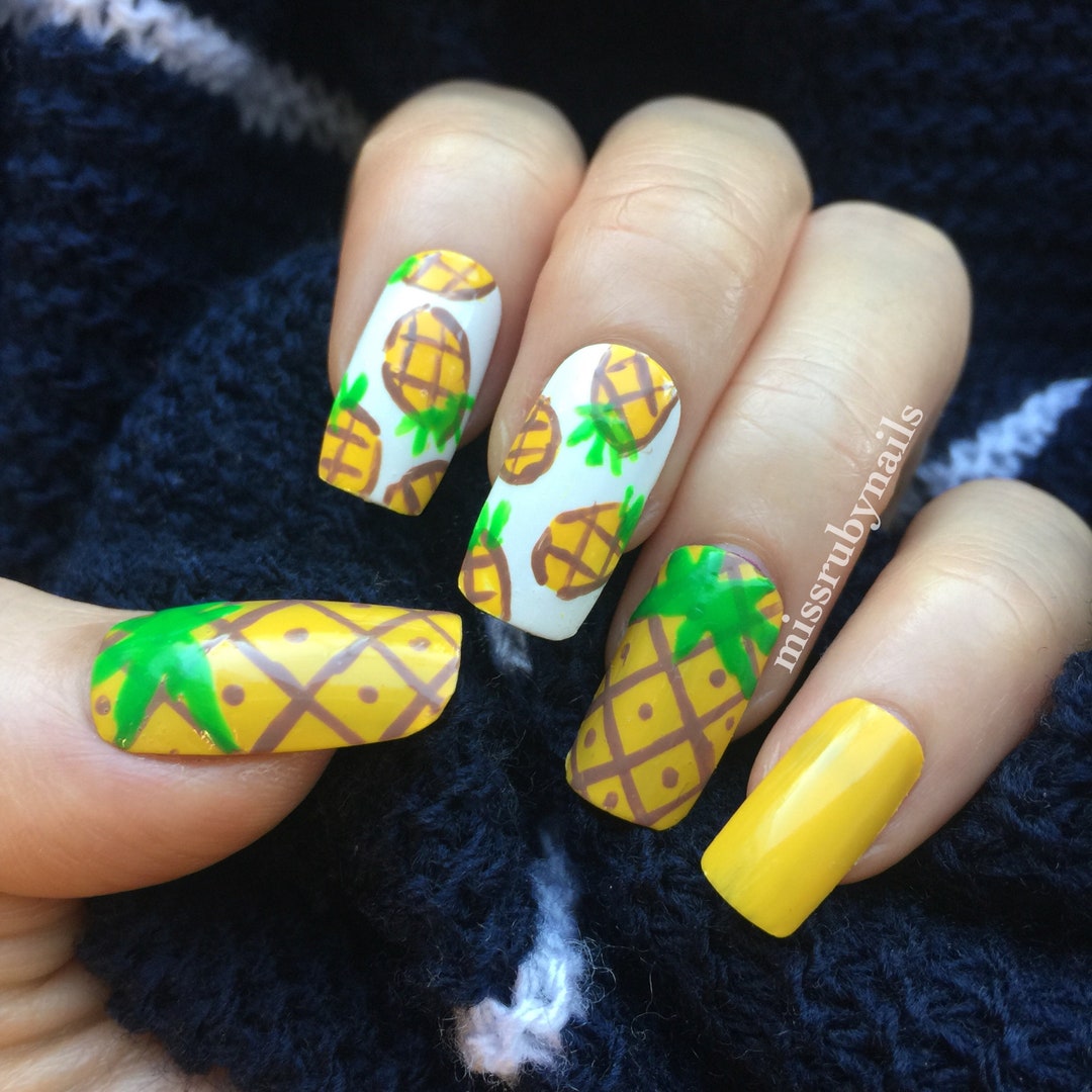 The One With the Neon Yellow Pineapple Manicure - The Little Canvas