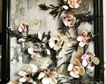 Handmade Shell flowers, Wall Art, Seashell flower - Beach decor - Mother&#39;s Day gift - Anniversary gift - Seashell décor - Coastal Decor