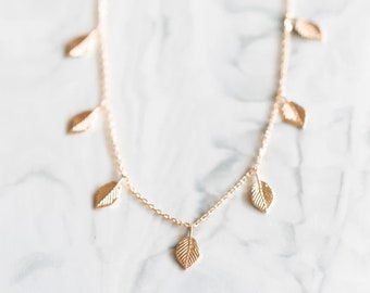 Trendy Bladeren Vergulde Dunne Ketting