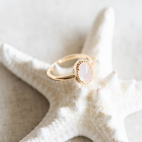 Bague Plaqué Or Pierre Precieuse Quartz Rose Cabochon