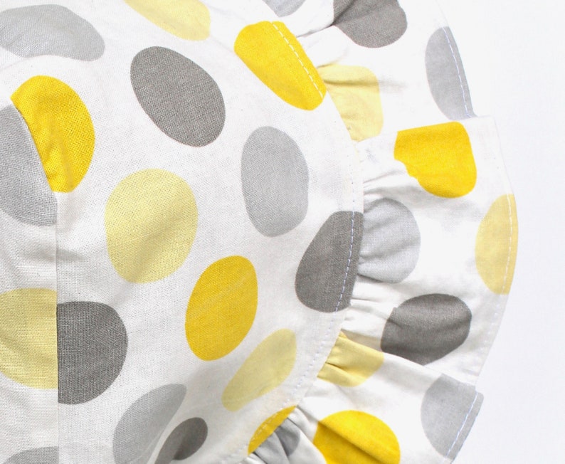 Baby Bonnet and Bloomer Set Reversible in Yellow and Gray