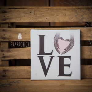 LOVE - Canvas