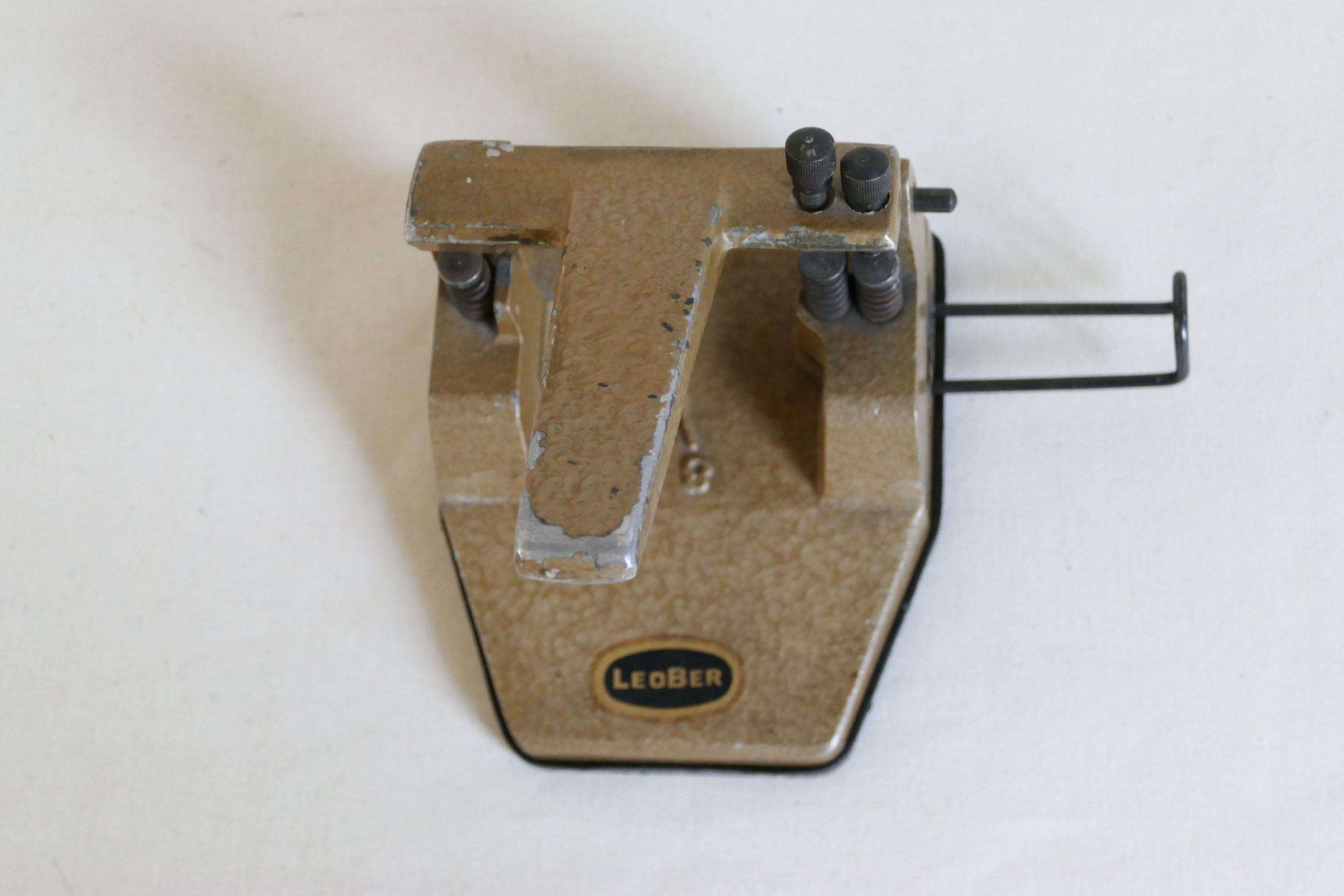 Perforatrice de Bureau Leober Vintage en Métal, Industrielle et Décorative
