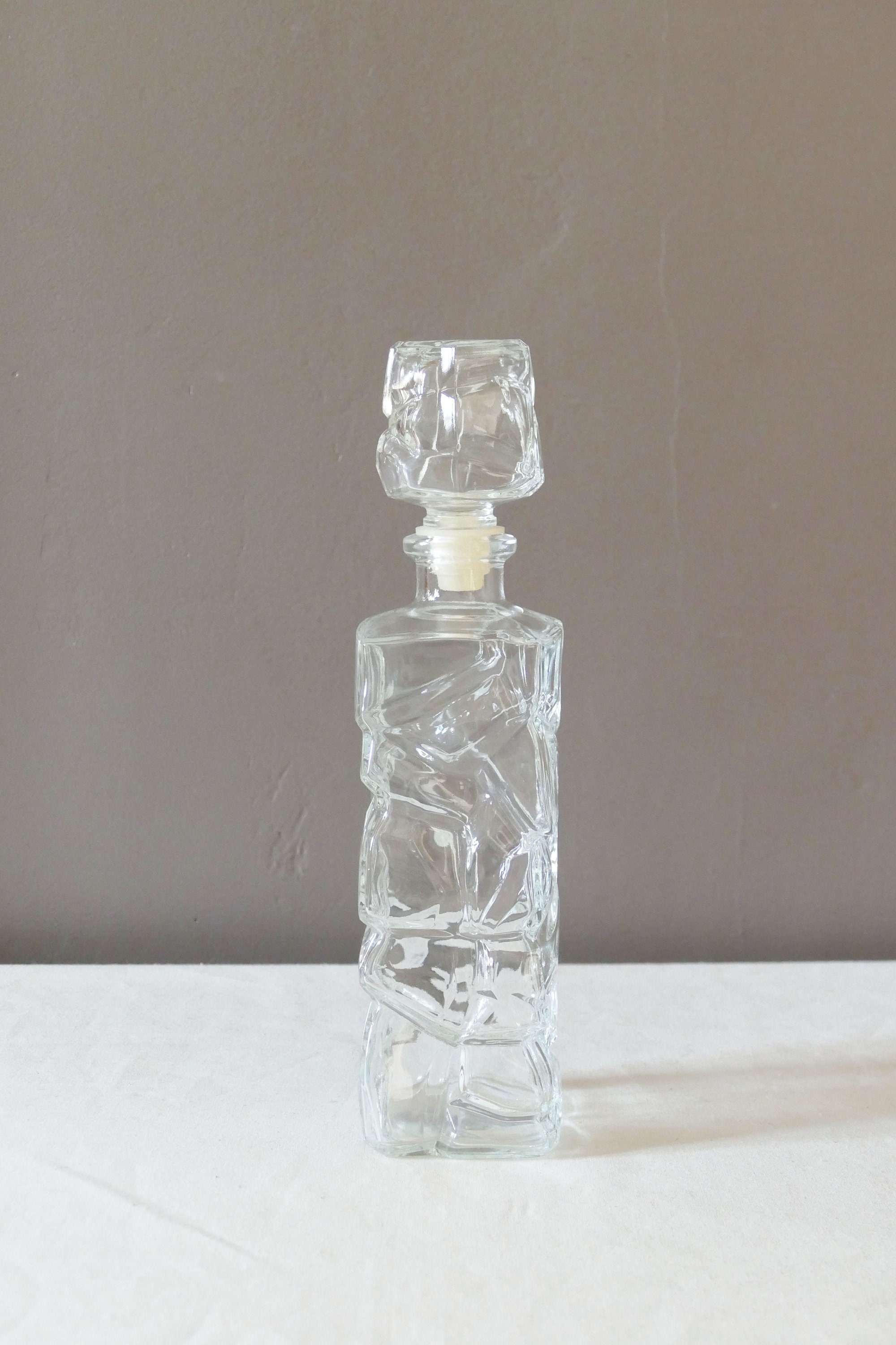 Elégante Carafe Vintage en Verre Années 70's, Bouchon Hermétique, Forme Ronde