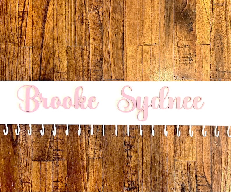 Personalized Bow and Headband Holder, Baby Nursery Decor, Wooden Name, 18 or 24” Sizes, Ribbons for Bow Clip Storage afbeelding 2