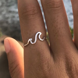Handmade 'ULU' 925 Sterling Silver Wave Ring For Women•Ocean Wave Ring• Silver Ring • Artisan Ring • Handmade Ring• Christmas Gift For Her•