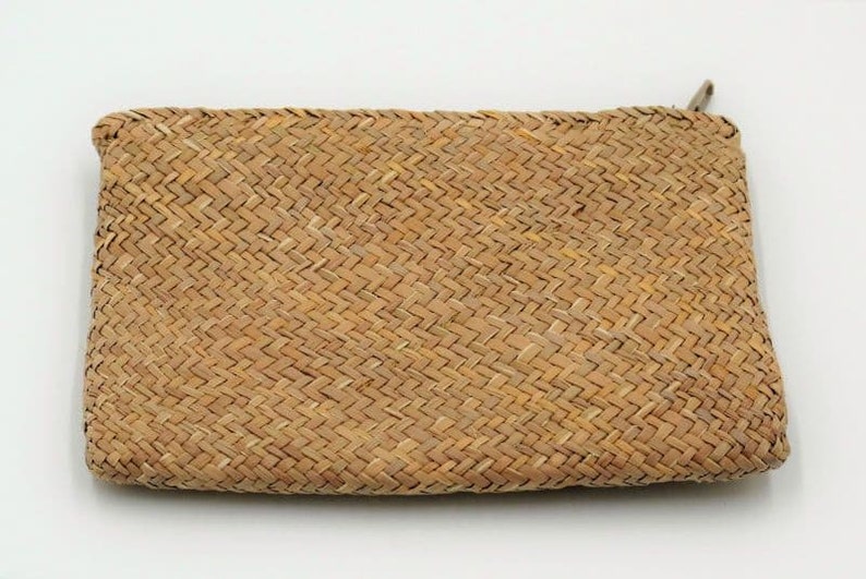 Handwoven Purse \u2013 Chinese Handmade Gifts \u2013 Chinese Decoration \u2013 Formosa Handmade \u2013 Unisex \u2013 Lightweight \u2013 Tenka Coin Purse Straw Purse
