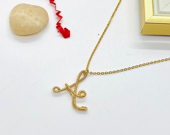 Collier de lettres de chaîne de boîte personnalisé, collier de nom personnalisé, collier minimaliste, cadeau de Saint-Valentin, cadeau pour elle, cadeau d’anniversaire pour femme