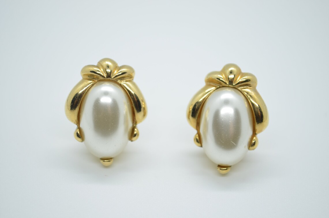 Boucles D'oreilles Vintage Années 60 - Perles Fantaisie Dorées Motif Floral - Occasion