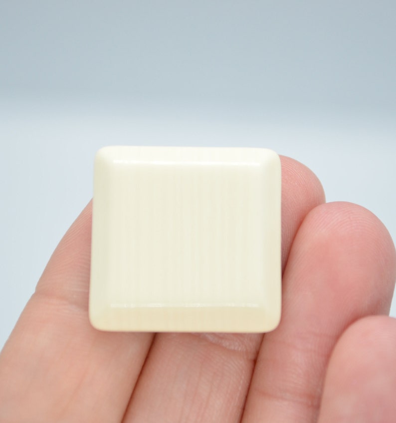 VINTAGE EARRINGS 1980/'s 80/'s fashion Pierced earrings Spring and summer jewellery Retro jewellery Cream color Square Plastic