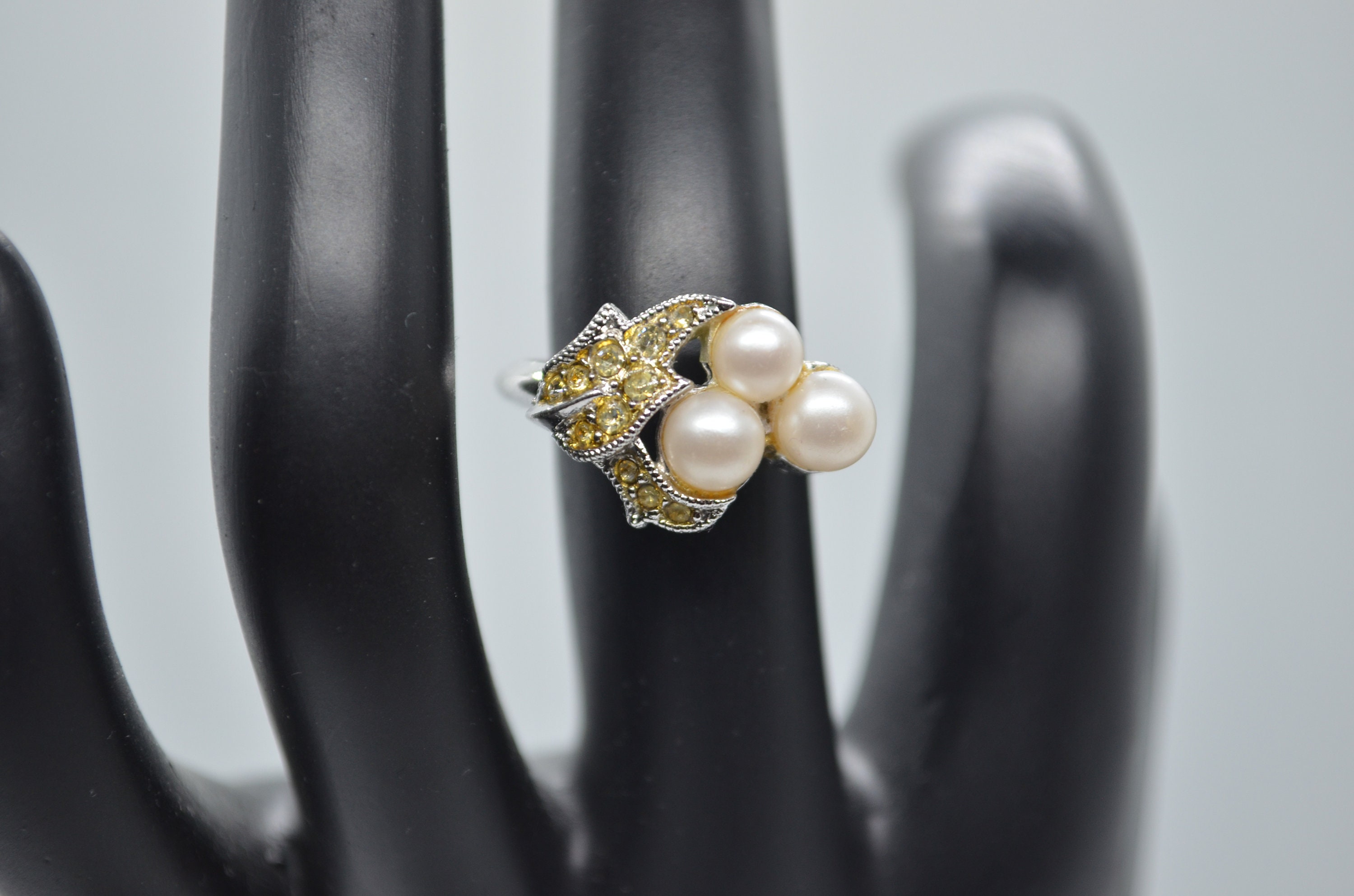 VINTAGE AVON RING, 1970's, Stamped Avon, " Evening Splendor" Ring ...