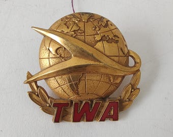 vintage TWA pilot's hat eblem and wings pin