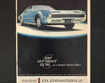 vintage advertising - 1966 Oldsmobile brochure