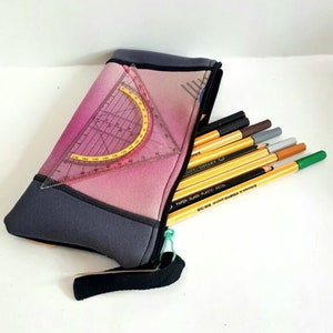 Pencil Case/Zipbag/Wallet/Recycling zipbag/upcycling zipbag/neopren bag/gift surfer/upcycling pencil case/recycling pencil case/upcycled bag