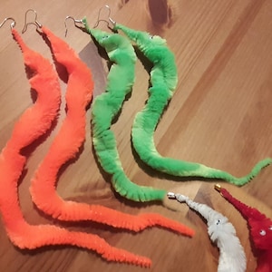 Wurm Ohrringe und Anhänger